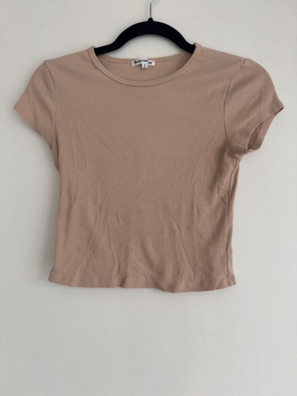 Reformation Muse Tee in Sand - Picture 4 of 6